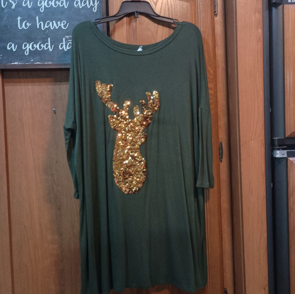 Acting Pro Forest Green Mini Dress/ Tunic with Gold Sequin Reindeer Small